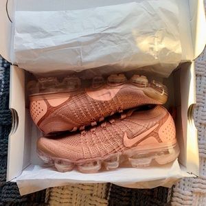 Nike Air Vapormax Flyknit 2 Rust Pink
